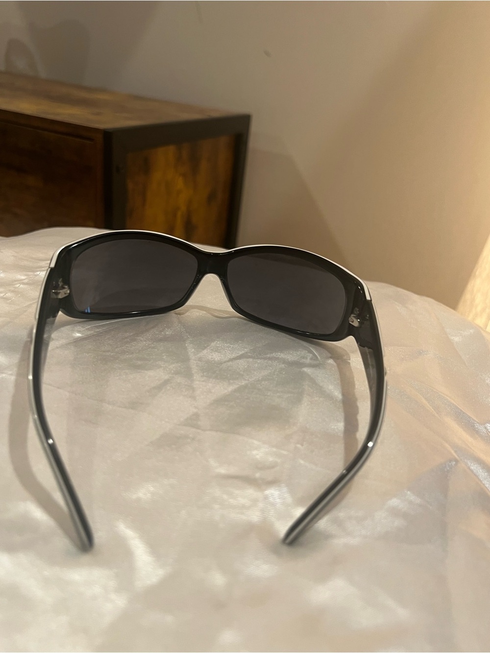 Dolce & Gabbana 3009 Black Women's Sunglasses with Logo Case - Picture 15 of 16